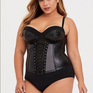 Torrid lace up corset